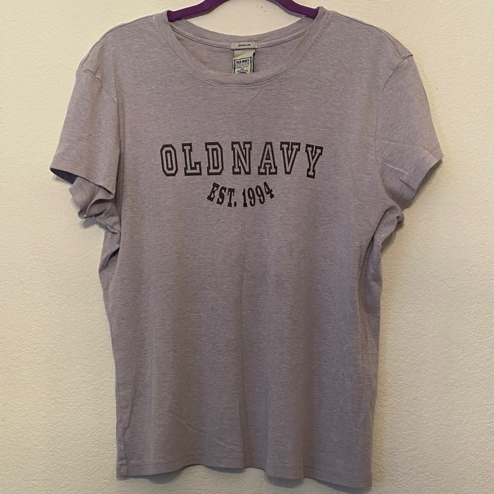 Old Navy Heather lavender Graphic Tee